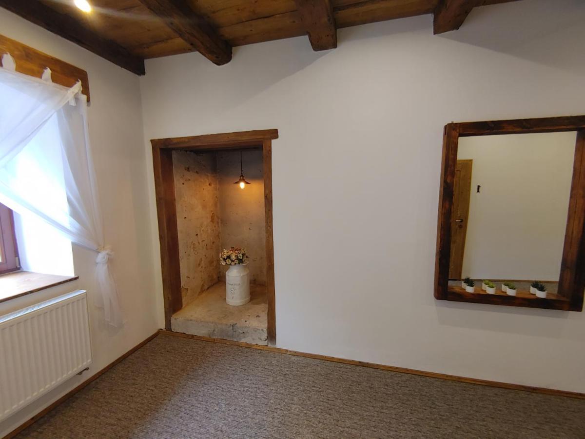 Appartement U Mikesu à Vyšší Brod Extérieur photo
